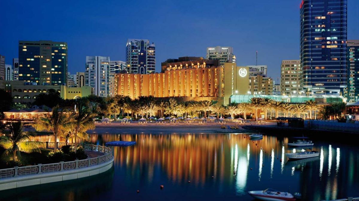 Dubai Is A Shopper’s Paradise